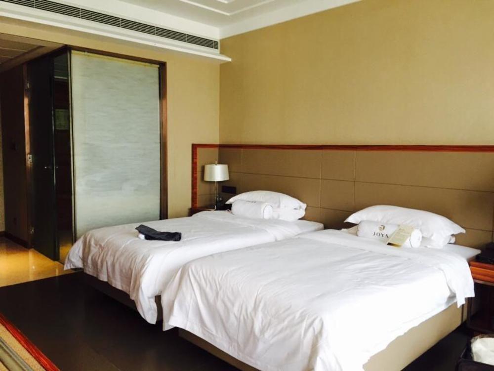 Joya International Hotel Sanya Exterior photo